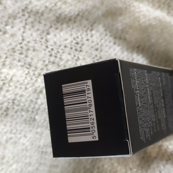 Rodial Blush Drops - Sunset Kiss, 15ml/0.50fl oz - Picture 6 of 9